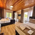 Olive Branch Otel Ayvalı