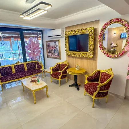 Olive Branch Hotel *