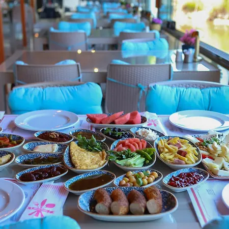 Olive Branch Otel