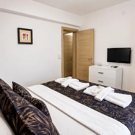 Hotel Olive Branch *