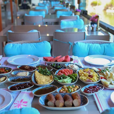Olive Branch Hotell